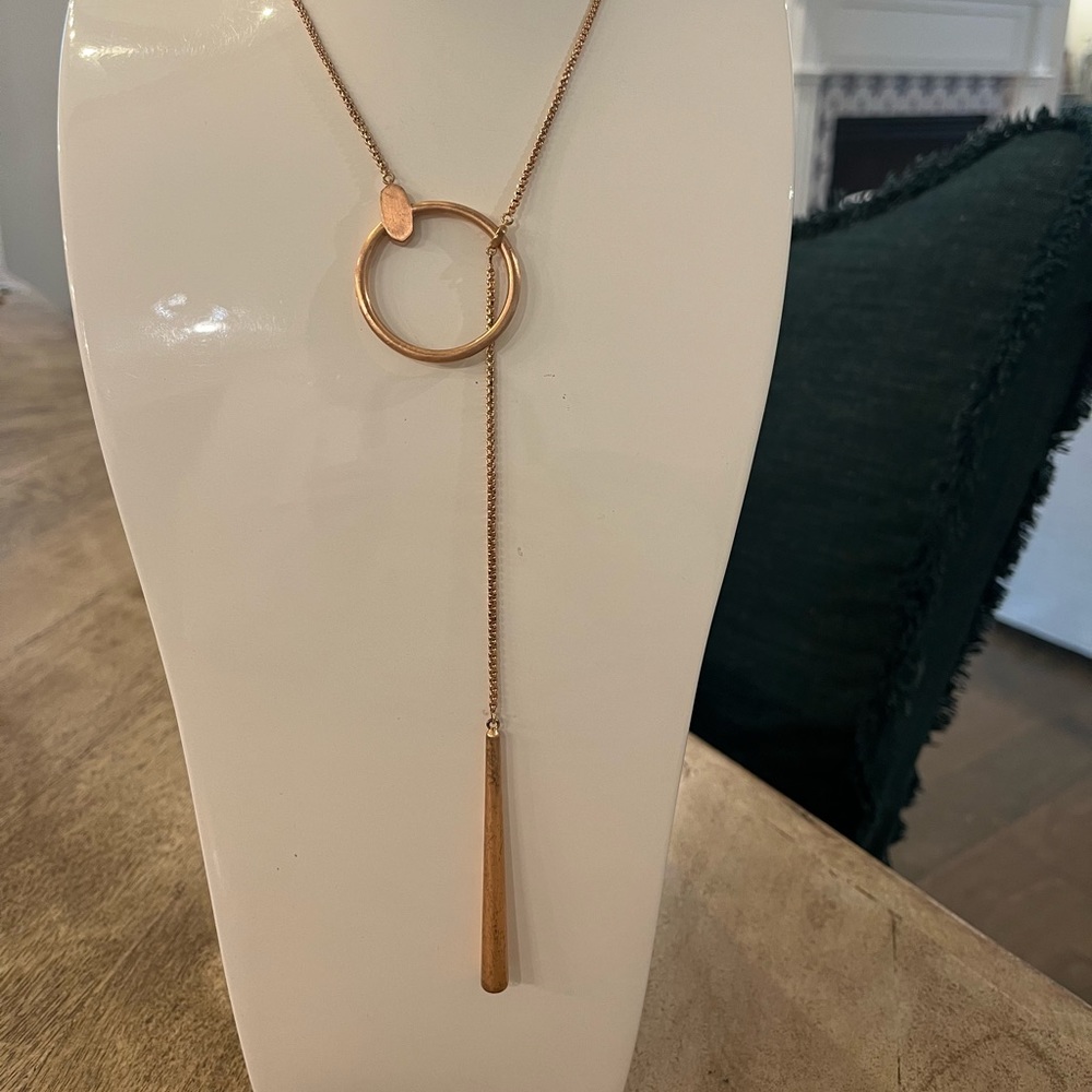Kendra Scott Teagan Necklace
